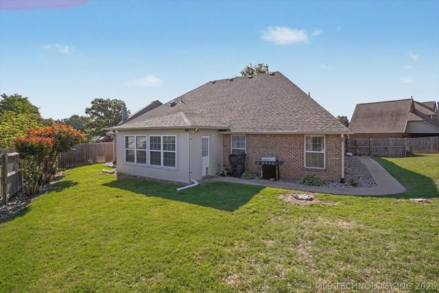 9216 N 130th East Court, Owasso, OK 74055