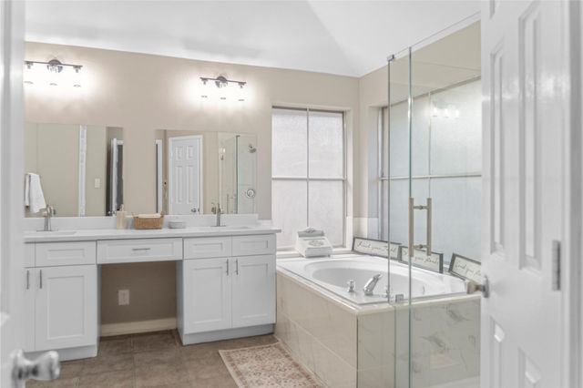 1415 Amber Knoll Court, Houston, TX 77062