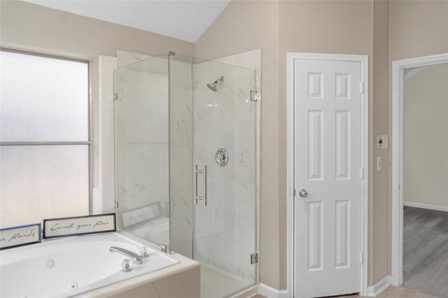 1415 Amber Knoll Court, Houston, TX 77062