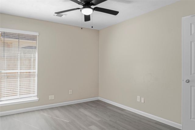 1415 Amber Knoll Court, Houston, TX 77062