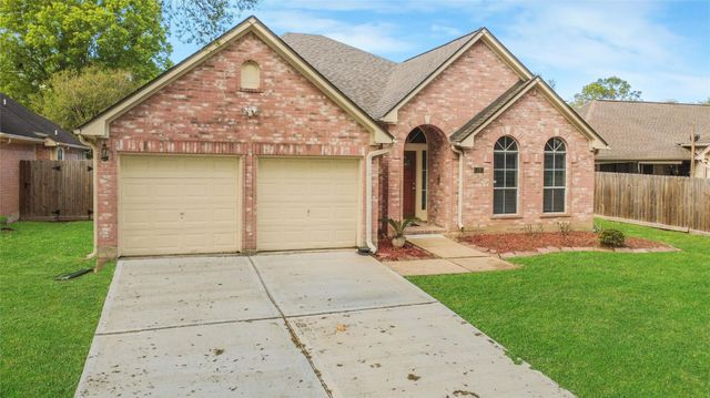 1415 Amber Knoll Court, Houston, TX 77062