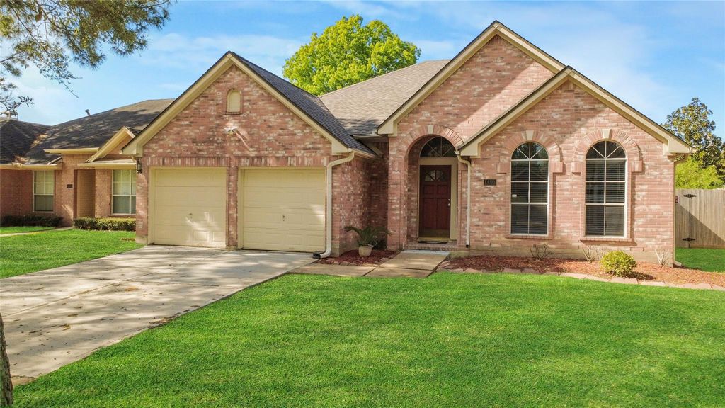 1415 Amber Knoll Court, Houston, TX 77062
