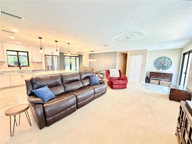 15980 SW 280th St, Homestead, FL 33031