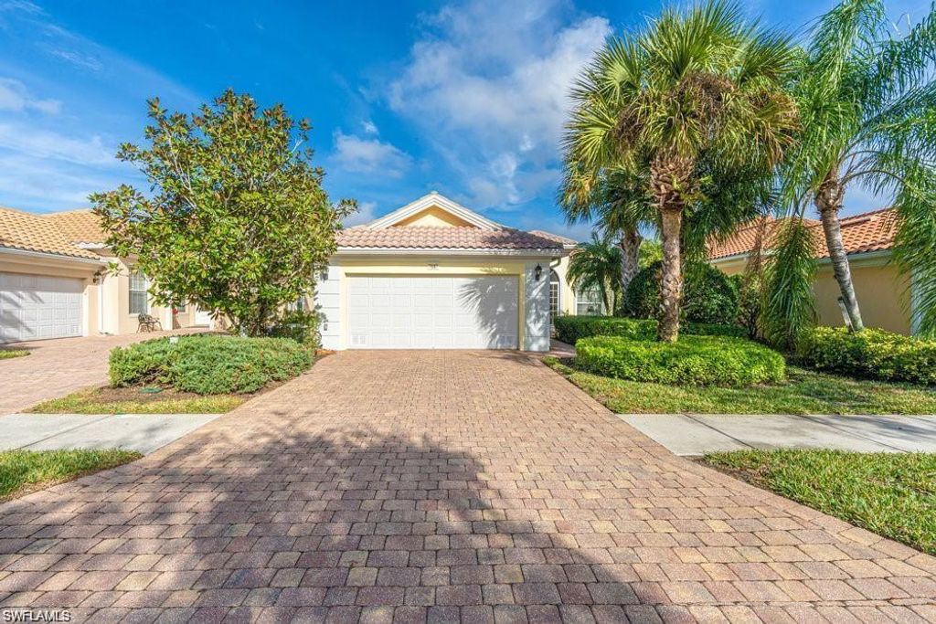 7687 Hernando CT, NAPLES, FL 34114 — exterior