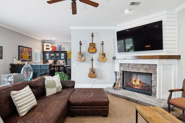 1075 Natchez Valley Ln, Franklin, TN 37064