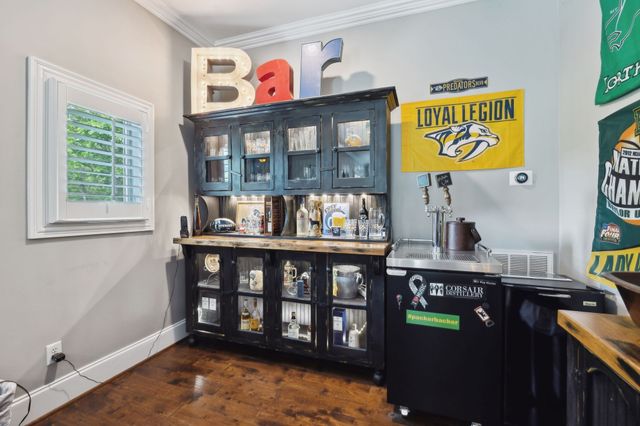 1075 Natchez Valley Ln, Franklin, TN 37064