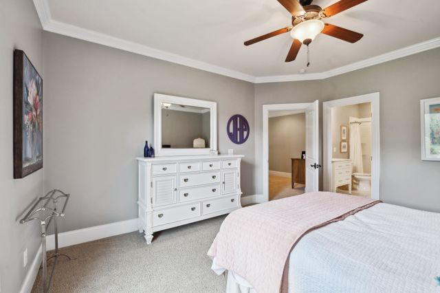 1075 Natchez Valley Ln, Franklin, TN 37064