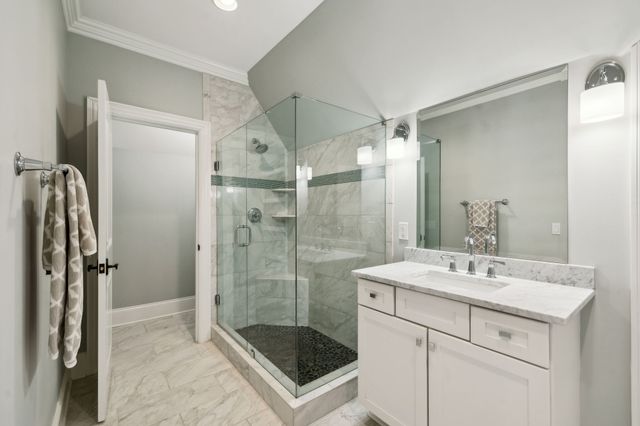 1075 Natchez Valley Ln, Franklin, TN 37064