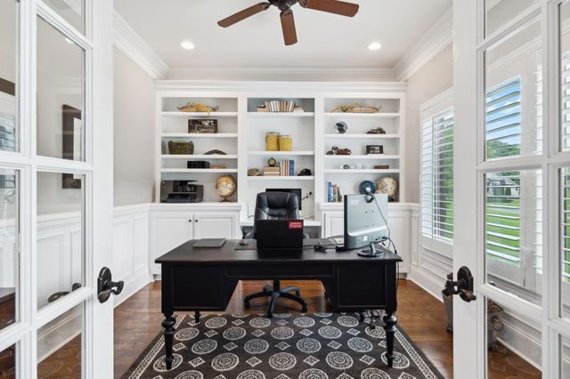 1075 Natchez Valley Ln, Franklin, TN 37064