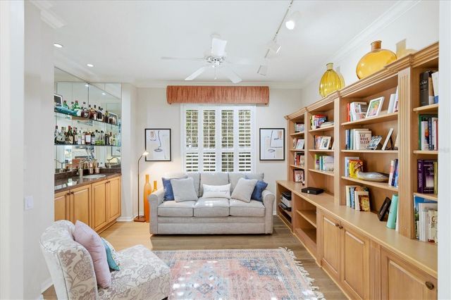 7304 SAINT GEORGES WAY, University Park, FL 34201