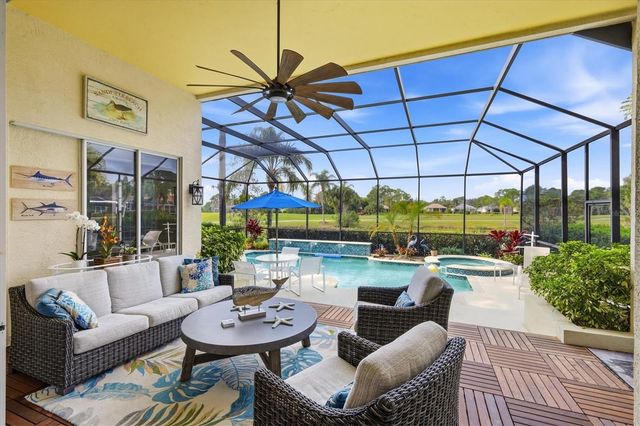 7304 SAINT GEORGES WAY, University Park, FL 34201