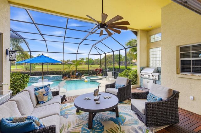 7304 SAINT GEORGES WAY, University Park, FL 34201