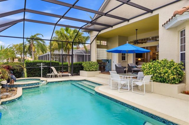 7304 SAINT GEORGES WAY, University Park, FL 34201