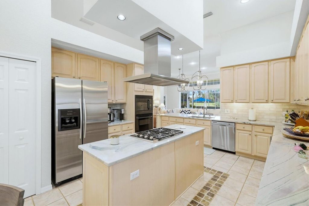 7304 SAINT GEORGES WAY