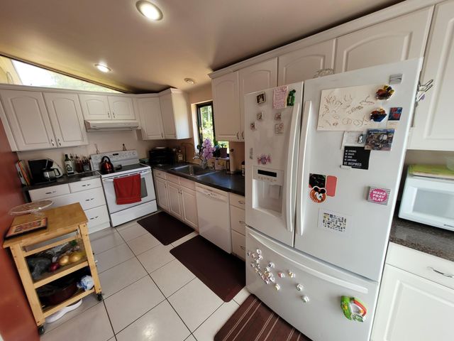 1060 NE 122nd Street, North Miami, FL 33161