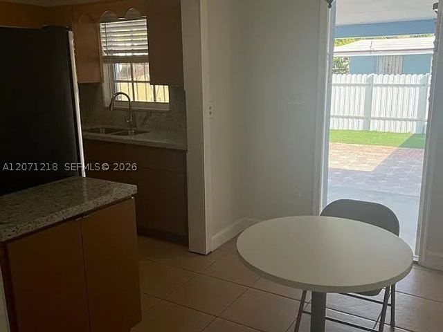 2645 SW 33rd Ave, Miami, FL 33133