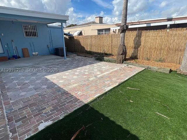 2645 SW 33rd Ave, Miami, FL 33133