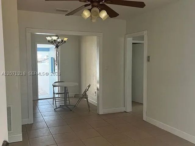 2645 SW 33rd Ave, Miami, FL 33133