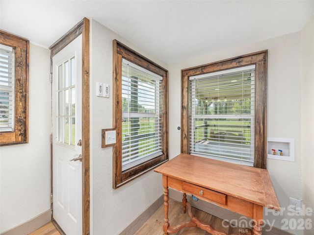 274 Charles Street, Clyde, NC 28721