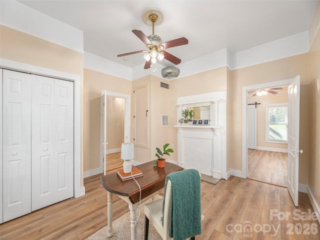 274 Charles Street, Clyde, NC 28721