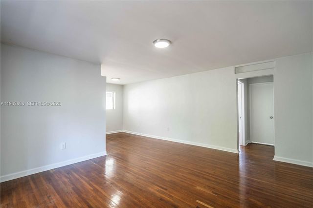 7931 East Dr 206, North Bay Village, FL 33141