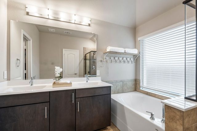 505 Lucas Lane, Lavon, TX 75166