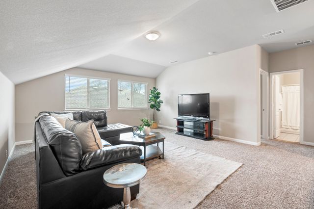 505 Lucas Lane, Lavon, TX 75166