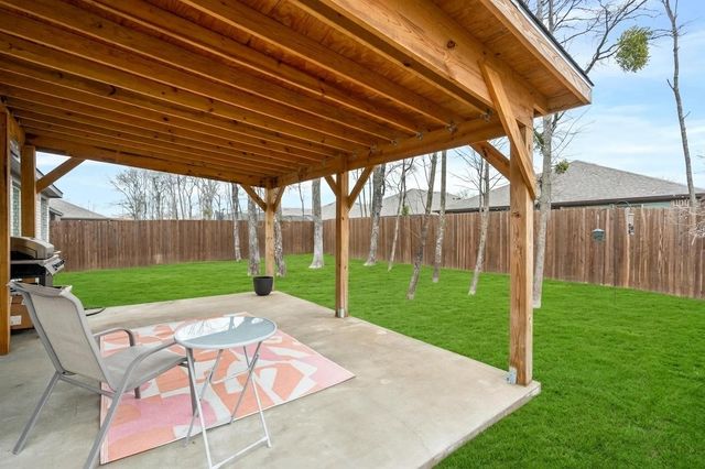 505 Lucas Lane, Lavon, TX 75166