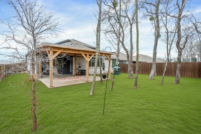 505 Lucas Lane, Lavon, TX 75166
