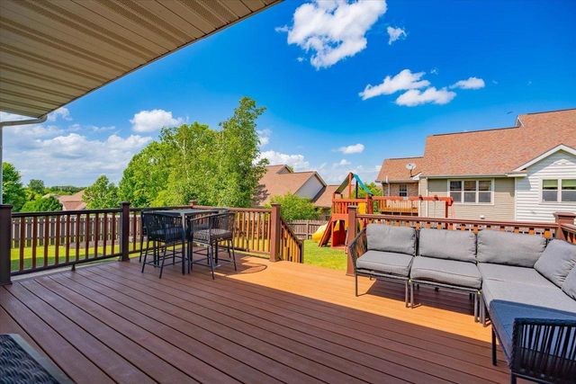 9906 Talons Way, Verona, WI 53593