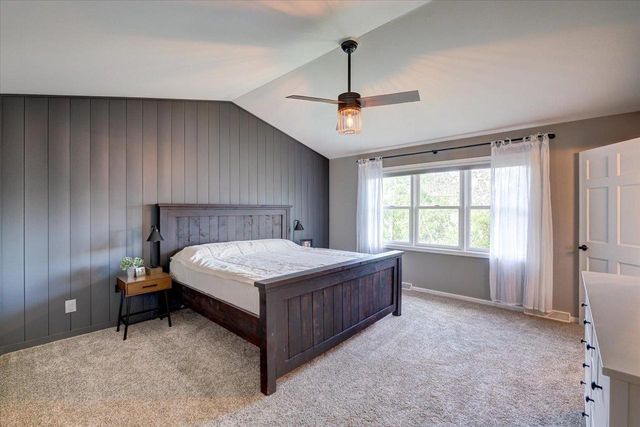 9906 Talons Way, Verona, WI 53593