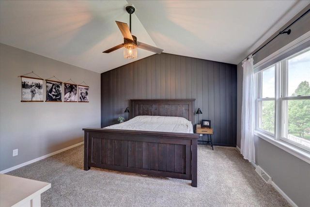 9906 Talons Way, Verona, WI 53593