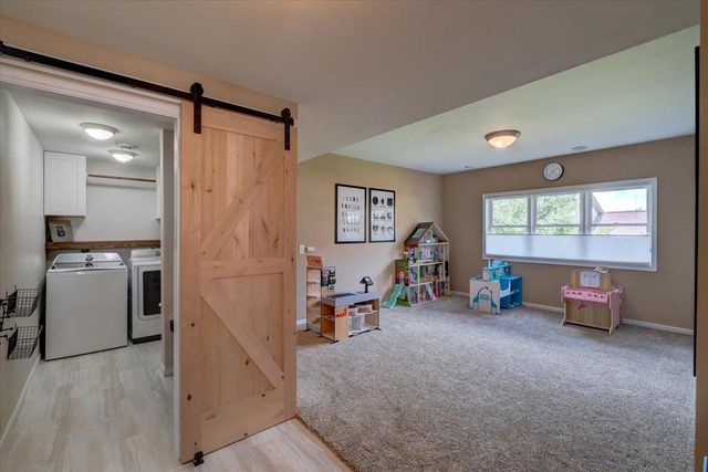 9906 Talons Way, Verona, WI 53593