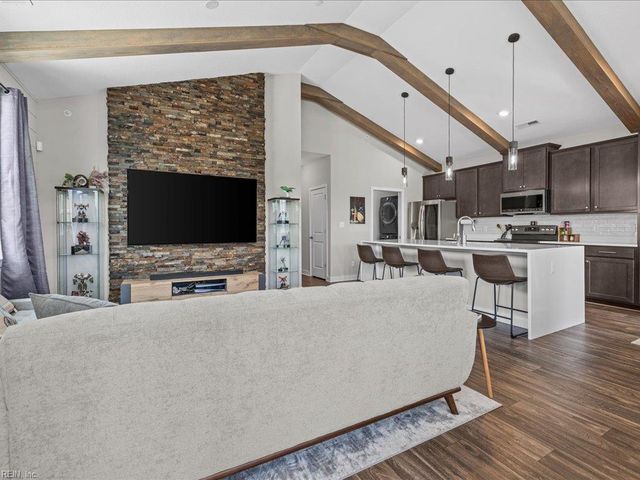 311 Fishers CT, Hampton, VA 23666