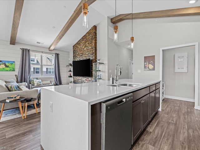 311 Fishers CT, Hampton, VA 23666
