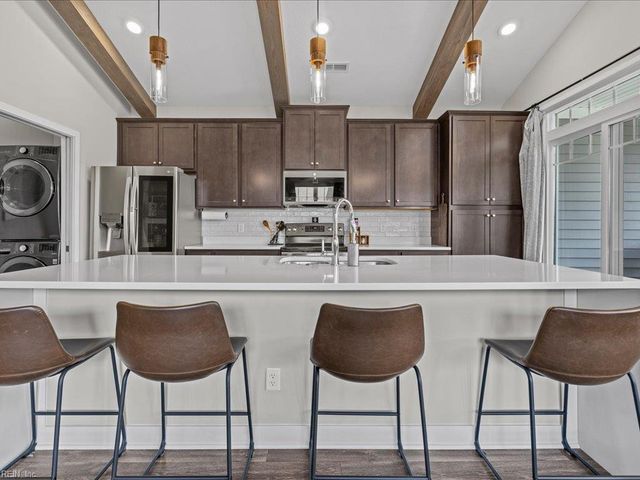 311 Fishers CT, Hampton, VA 23666