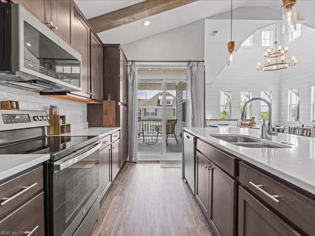 311 Fishers CT, Hampton, VA 23666