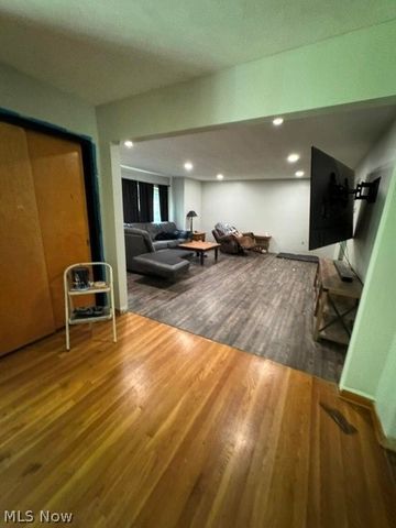 2875 Eldersville Rd., Follansbee, WV 26037