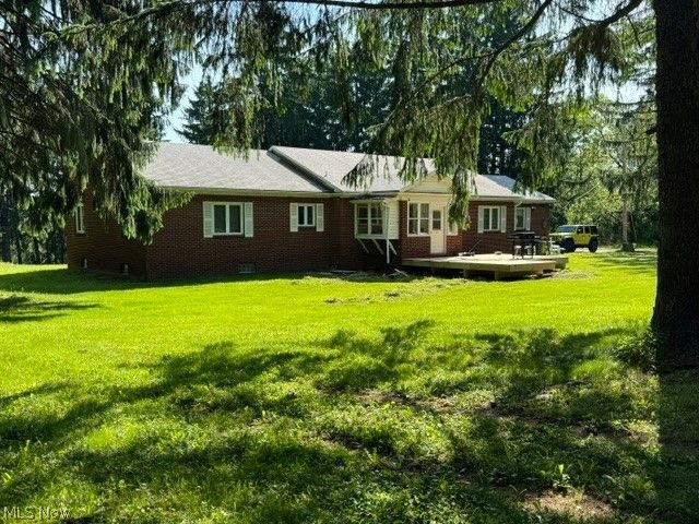 2875 Eldersville Rd., Follansbee, WV 26037