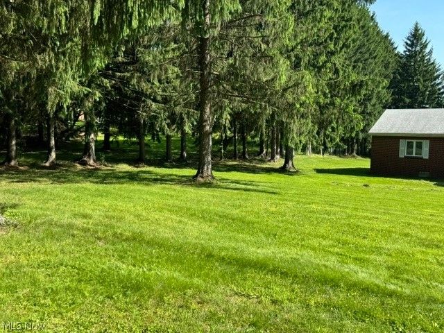 2875 Eldersville Rd., Follansbee, WV 26037