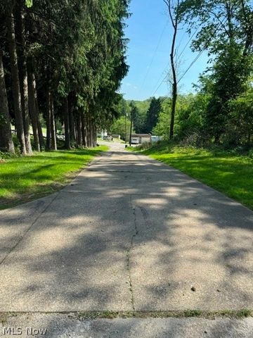 2875 Eldersville Rd., Follansbee, WV 26037