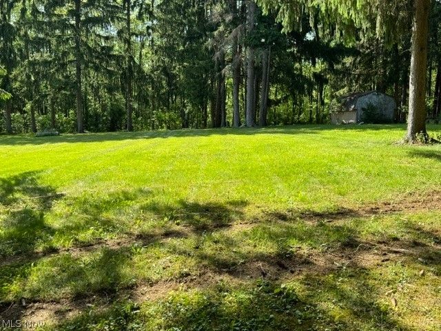 2875 Eldersville Rd., Follansbee, WV 26037