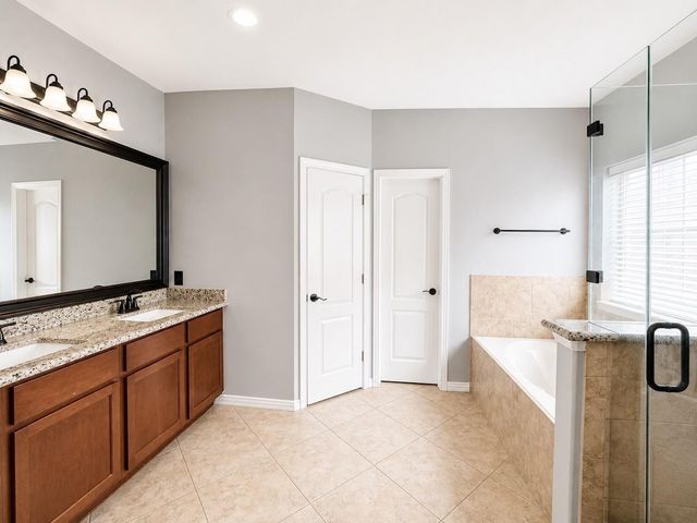 28547 Lockeridge Springs Drive, Spring, TX 77386