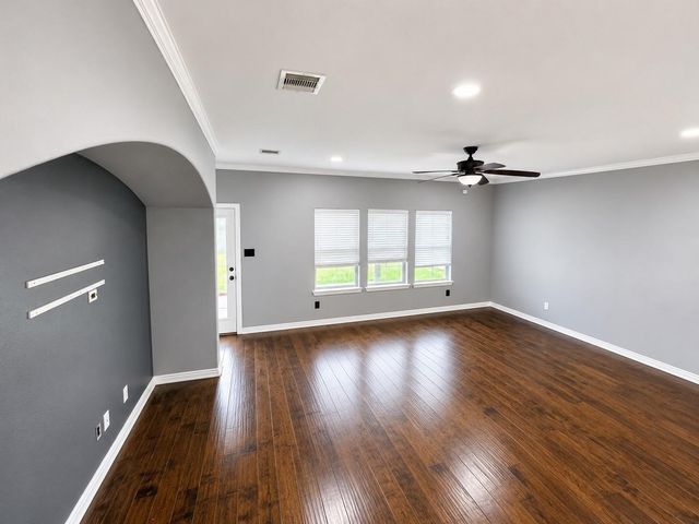 28547 Lockeridge Springs Drive, Spring, TX 77386
