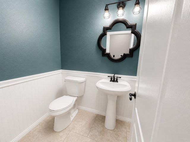 28547 Lockeridge Springs Drive, Spring, TX 77386