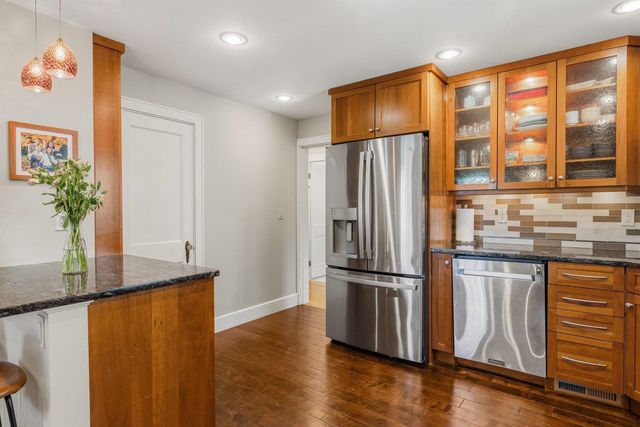 115 Fairview Avenue, Portsmouth, NH 03801