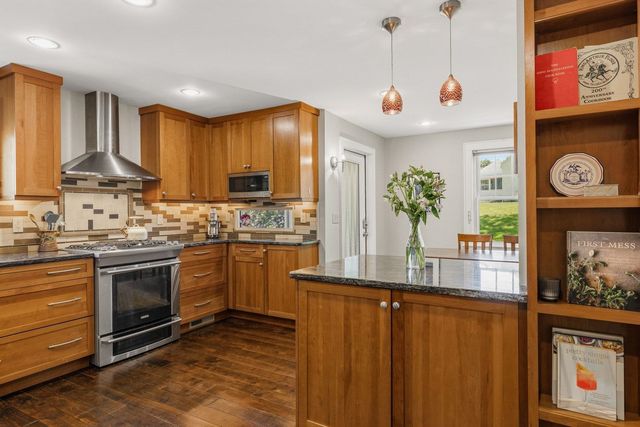 115 Fairview Avenue, Portsmouth, NH 03801