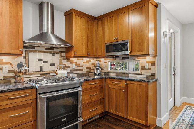 115 Fairview Avenue, Portsmouth, NH 03801