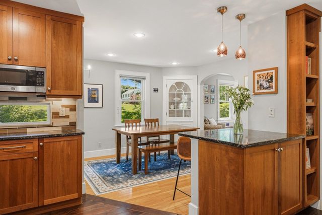 115 Fairview Avenue, Portsmouth, NH 03801