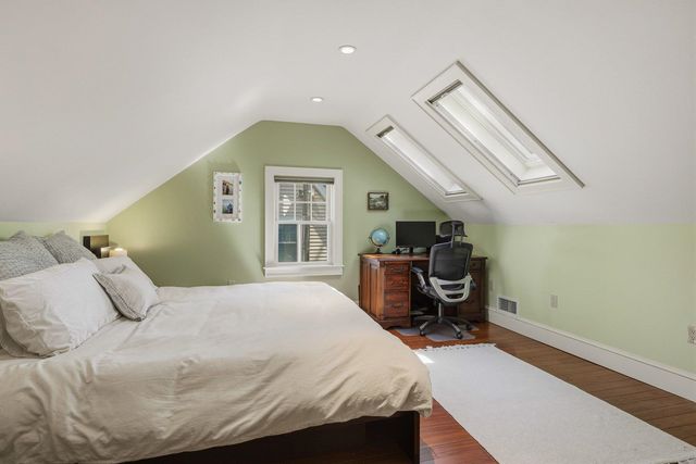 115 Fairview Avenue, Portsmouth, NH 03801
